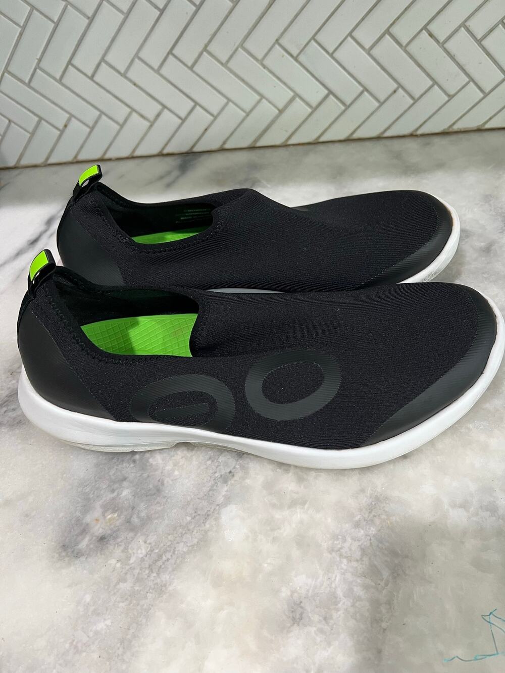 OOFOS OOmy Stride Black Slip On Recovery Shoes Men’s 11 EU 44 Lightweight